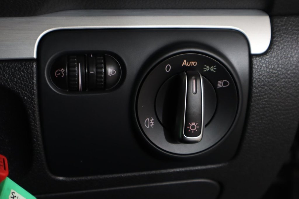 Used Volkswagen Scirocco 2015 for sale - 78181694: Photo 30