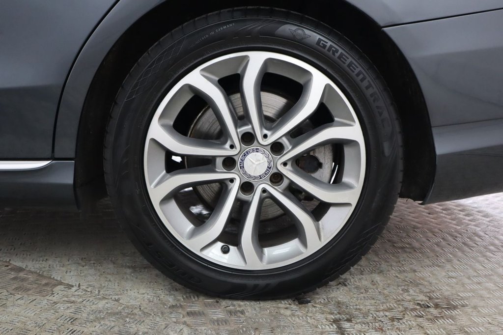 Used Mercedes-Benz C Class 2015 for sale - 77111080: Photo 11