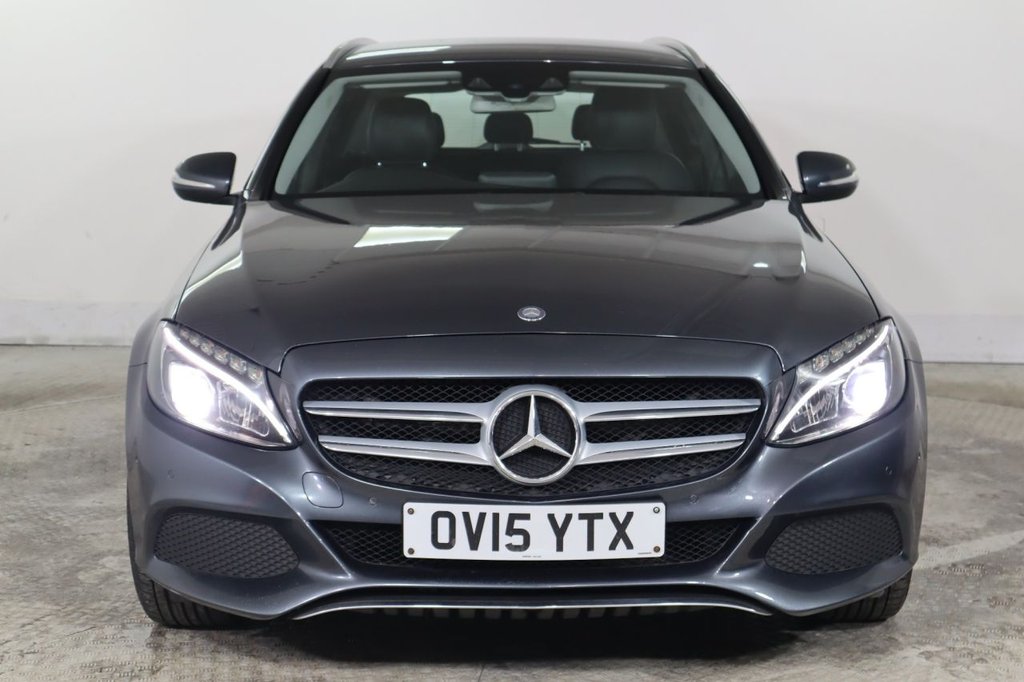 Used Mercedes-Benz C Class 2015 for sale - 77111080: Photo 2