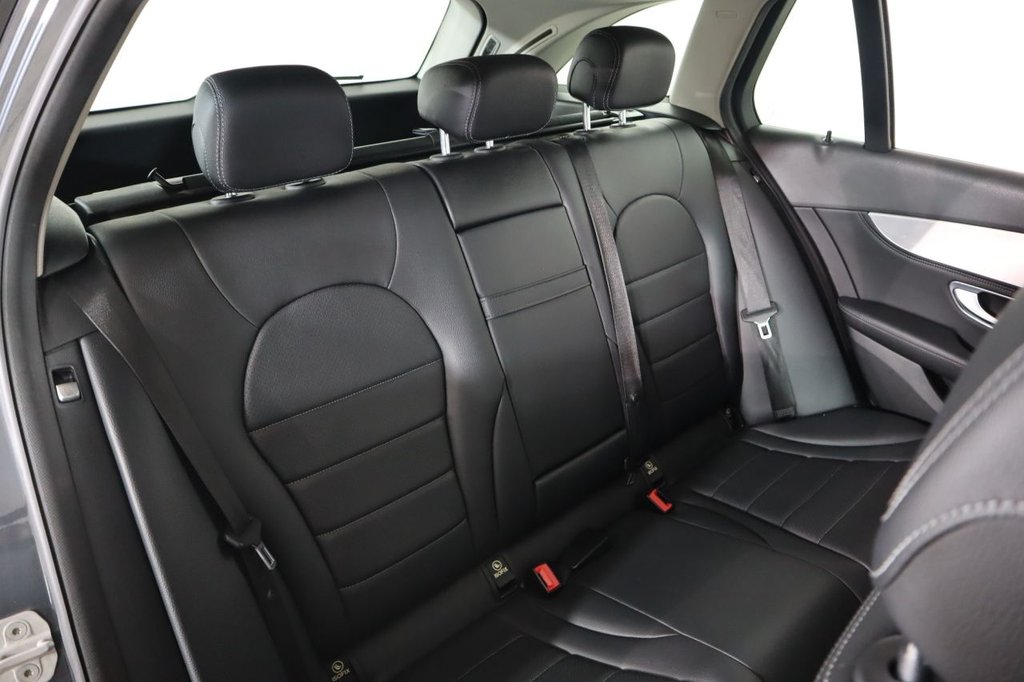 Used Mercedes-Benz C Class 2015 for sale - 77111080: Photo 25