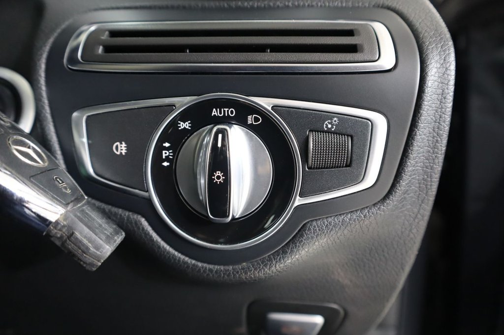 Used Mercedes-Benz C Class 2015 for sale - 77111080: Photo 35