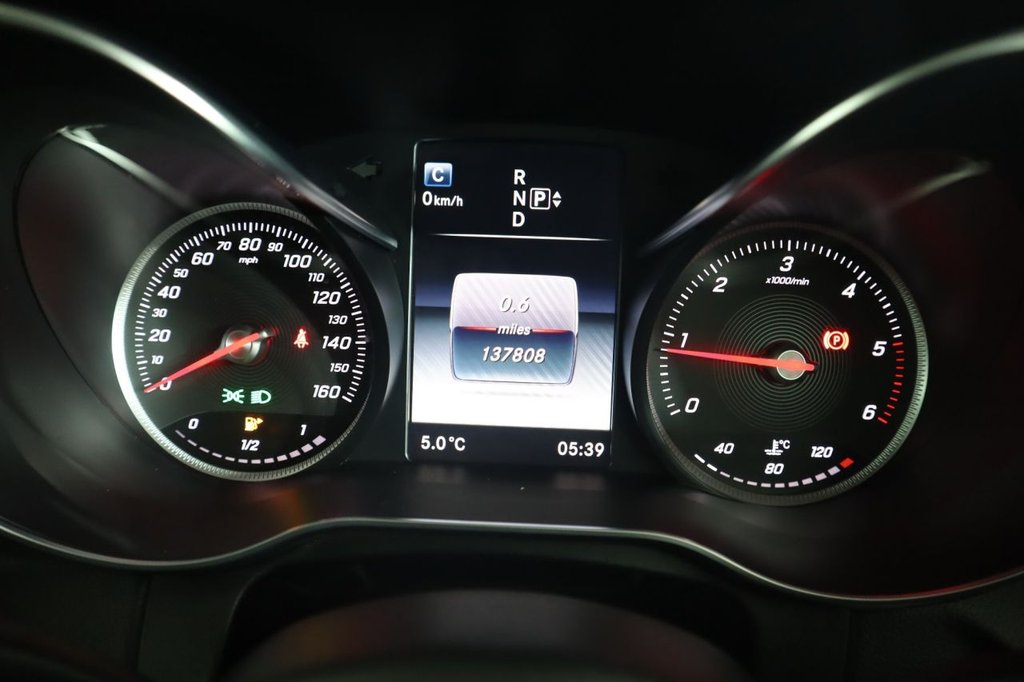 Used Mercedes-Benz C Class 2015 for sale - 77111080: Photo 36