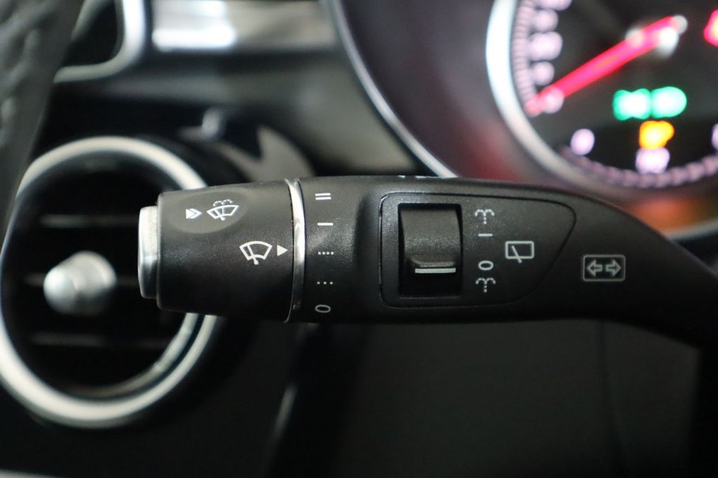 Used Mercedes-Benz C Class 2015 for sale - 77111080: Photo 38