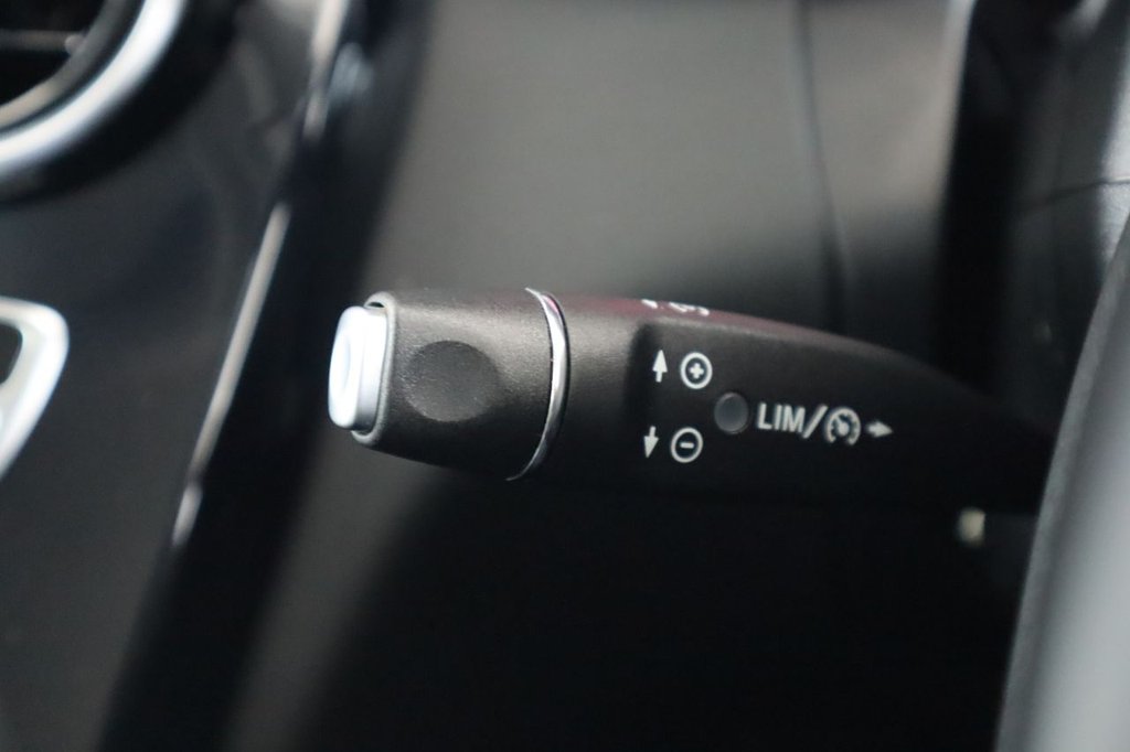 Used Mercedes-Benz C Class 2015 for sale - 77111080: Photo 39