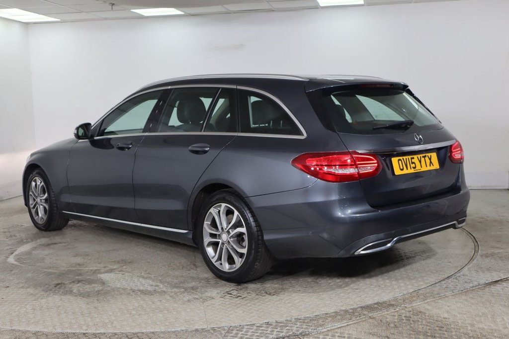 Used Mercedes-Benz C Class 2015 for sale - 77111080: Photo 5