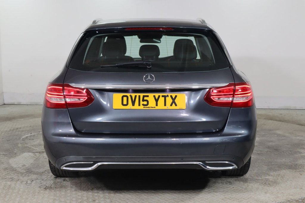 Used Mercedes-Benz C Class 2015 for sale - 77111080: Photo 6