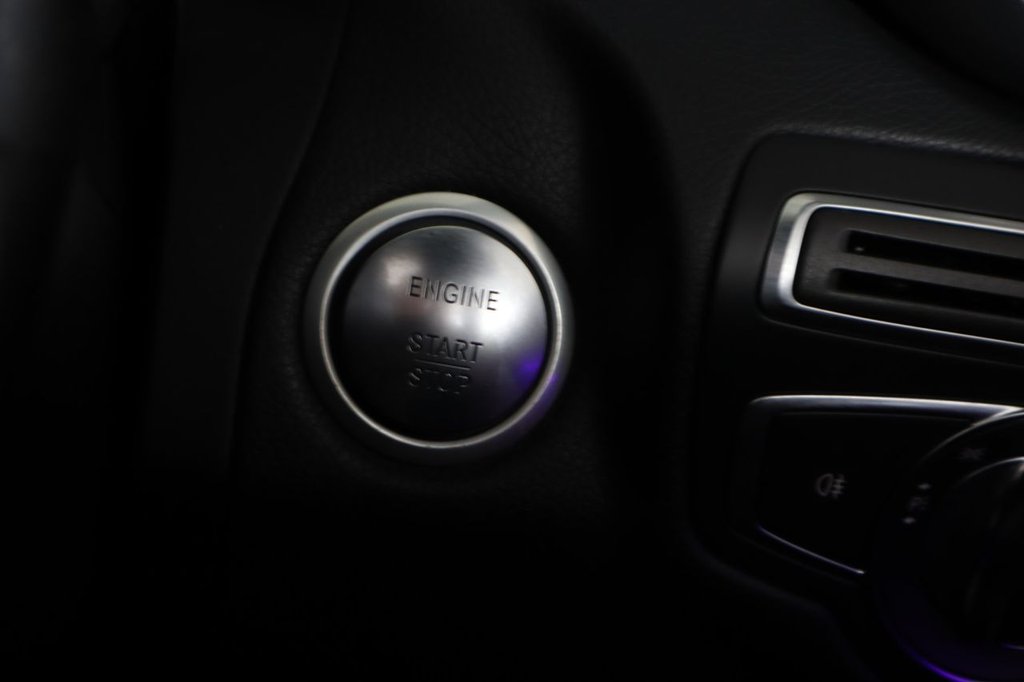 Used Mercedes-Benz C Class 2017 for sale - 77583571: Photo 25