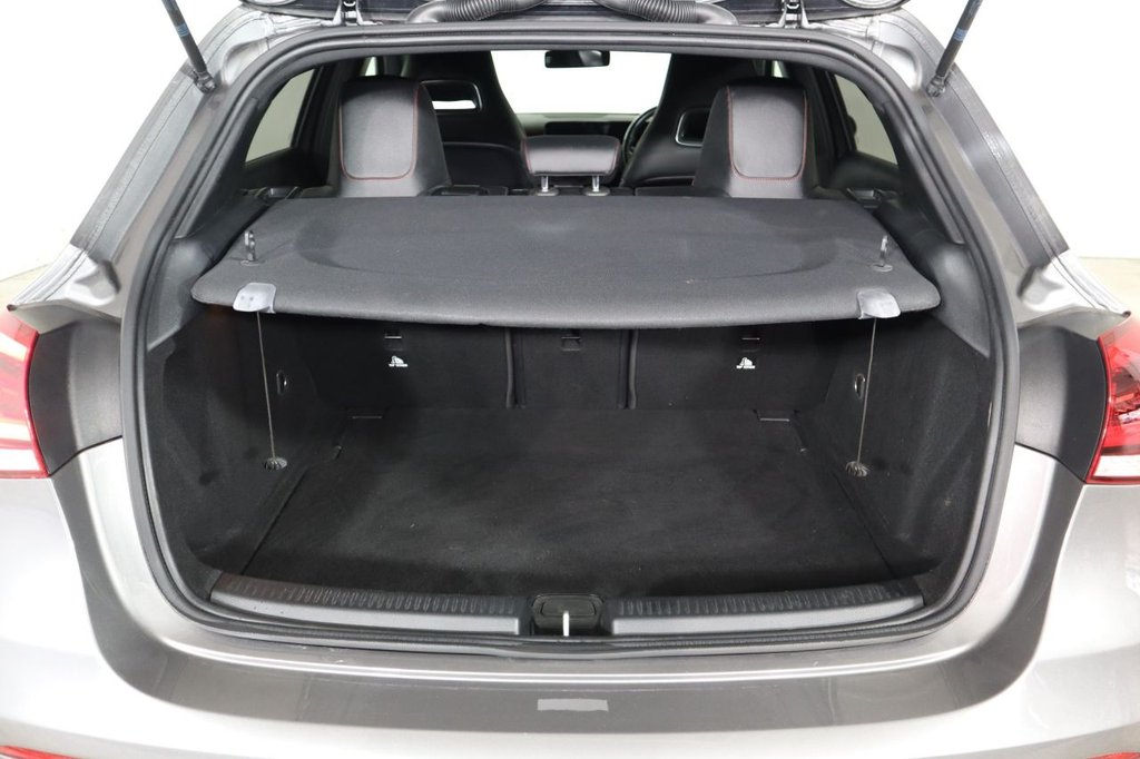 Used Mercedes-Benz A-Class 2019 for sale - 76510117: Photo 9