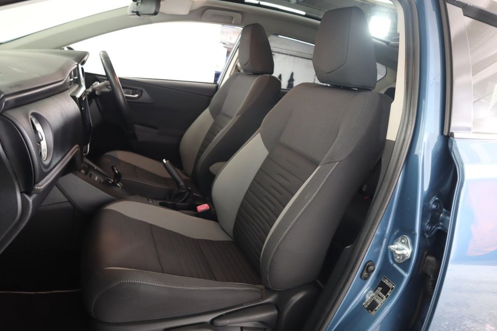 Used Toyota Auris 2016 for sale - 77139912: Photo 15