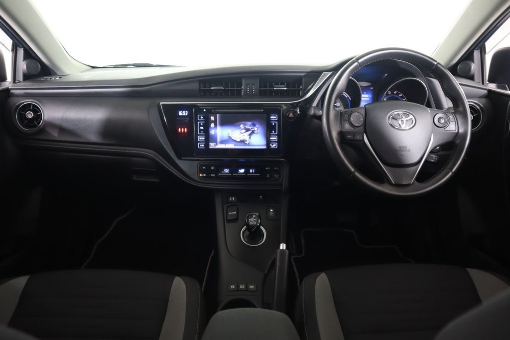 Used Toyota Auris 2016 for sale - 77139912: Photo 17