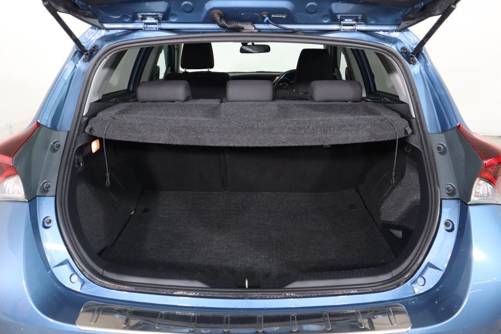 Used Toyota Auris 2016 for sale - 77139912: Photo 9