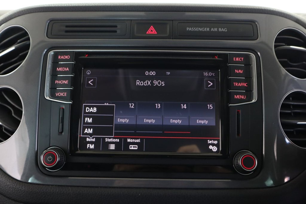 Used Volkswagen Tiguan 2015 for sale - 76445781: Photo 28