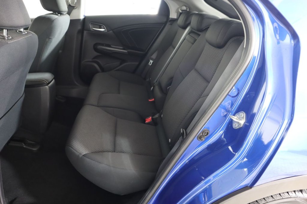 Used Honda Civic 2016 for sale - 76105812: Photo 16