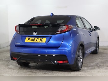 Used Honda Civic 2016 for sale - 76105812: Photo
