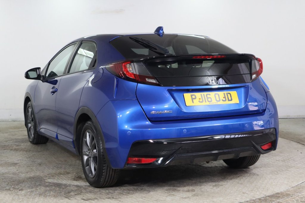 Used Honda Civic 2016 for sale - 76105812: Photo 6