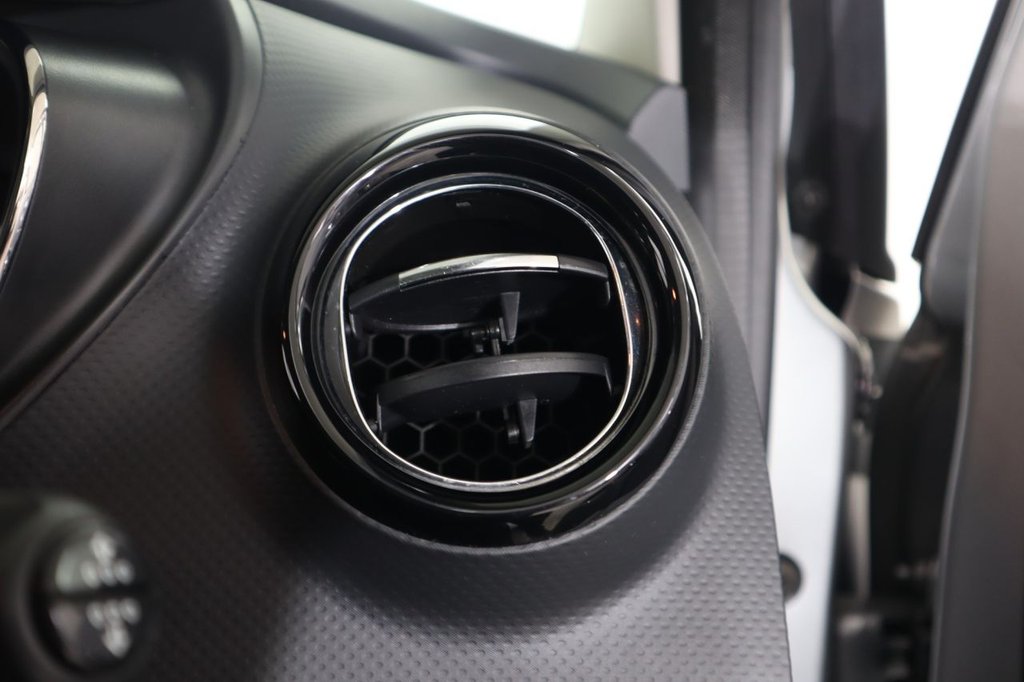 Used Renault Captur 2014 for sale - 77720255: Photo 31