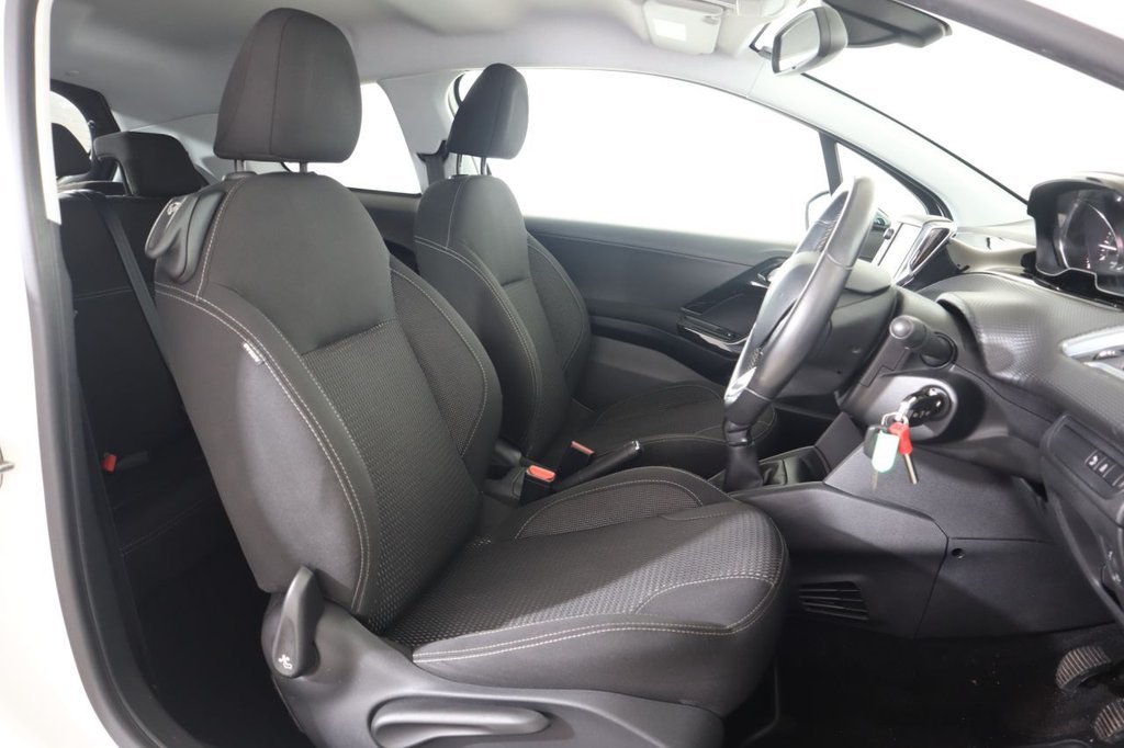 Used Peugeot 208 2015 for sale - 77534581: Photo 13