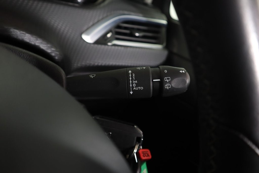 Used Peugeot 208 2015 for sale - 77534581: Photo 23