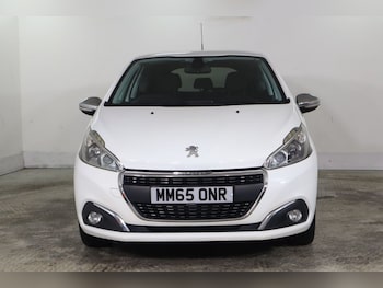 Used Peugeot 208 2015 for sale - 77534581: Photo