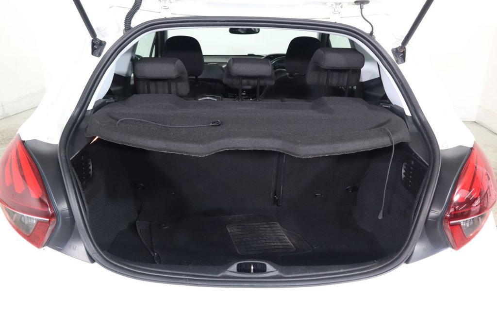 Used Peugeot 208 2015 for sale - 77534581: Photo 9