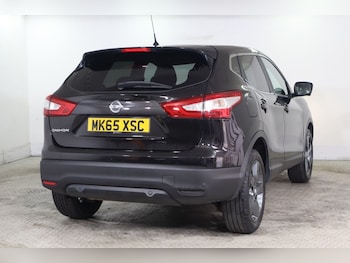 Used Nissan Qashqai 2015 for sale - 79371205: Photo