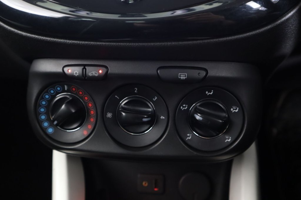 Used Vauxhall ADAM 2014 for sale - 76367860: Photo 26