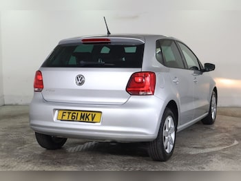 Used Volkswagen Polo 2011 for sale - 79022852: Photo