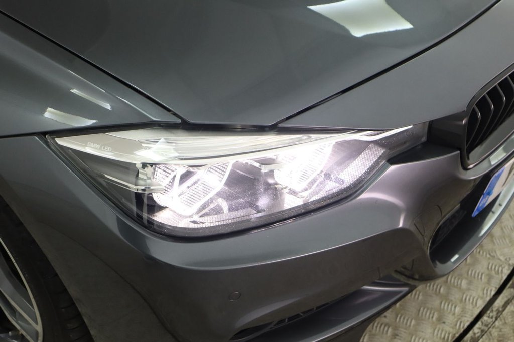 Used BMW 3 Series 2018 for sale - 76711033: Photo 11