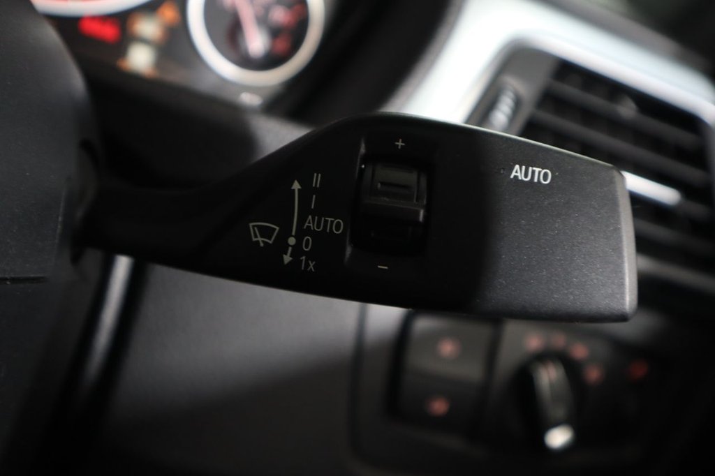 Used BMW 3 Series 2018 for sale - 76711033: Photo 24