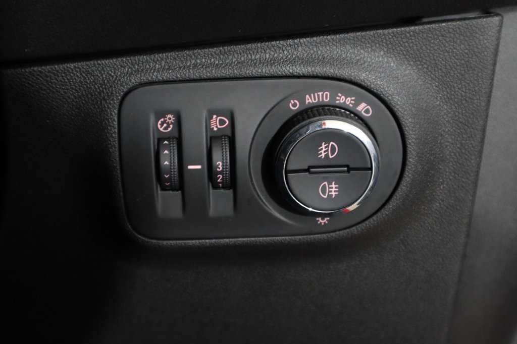 Used Vauxhall Corsa 2019 for sale - 76740192: Photo 36