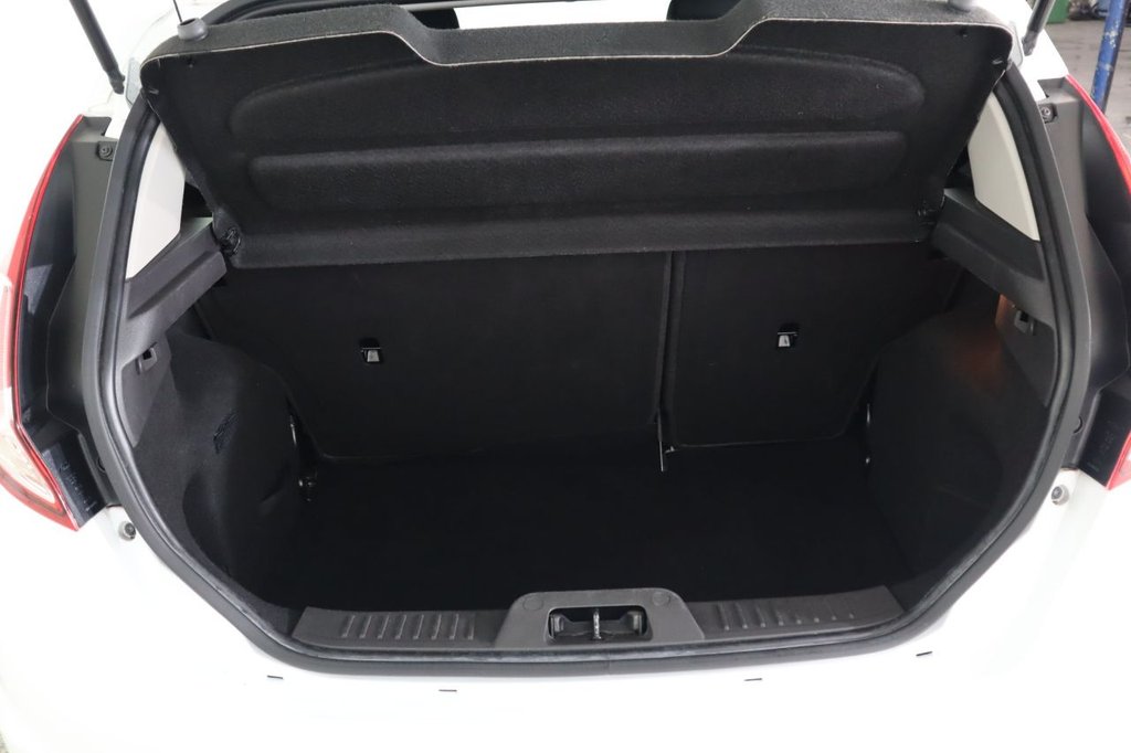 Used Ford Fiesta 2015 for sale - 77007674: Photo 15