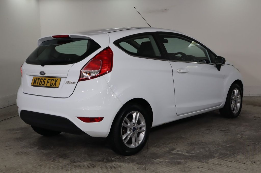 Used Ford Fiesta 2015 for sale - 77007674: Photo 4