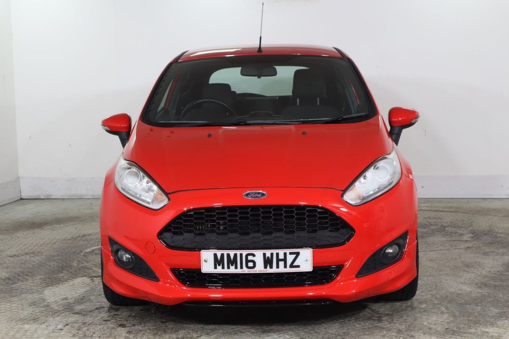 Used Ford Fiesta 2016 for sale - 77212386: Photo 2