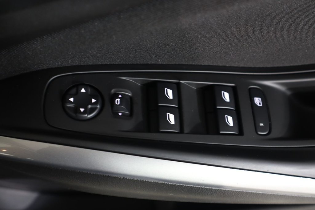 Used Vauxhall Grandland X 2018 for sale - 77236648: Photo 37