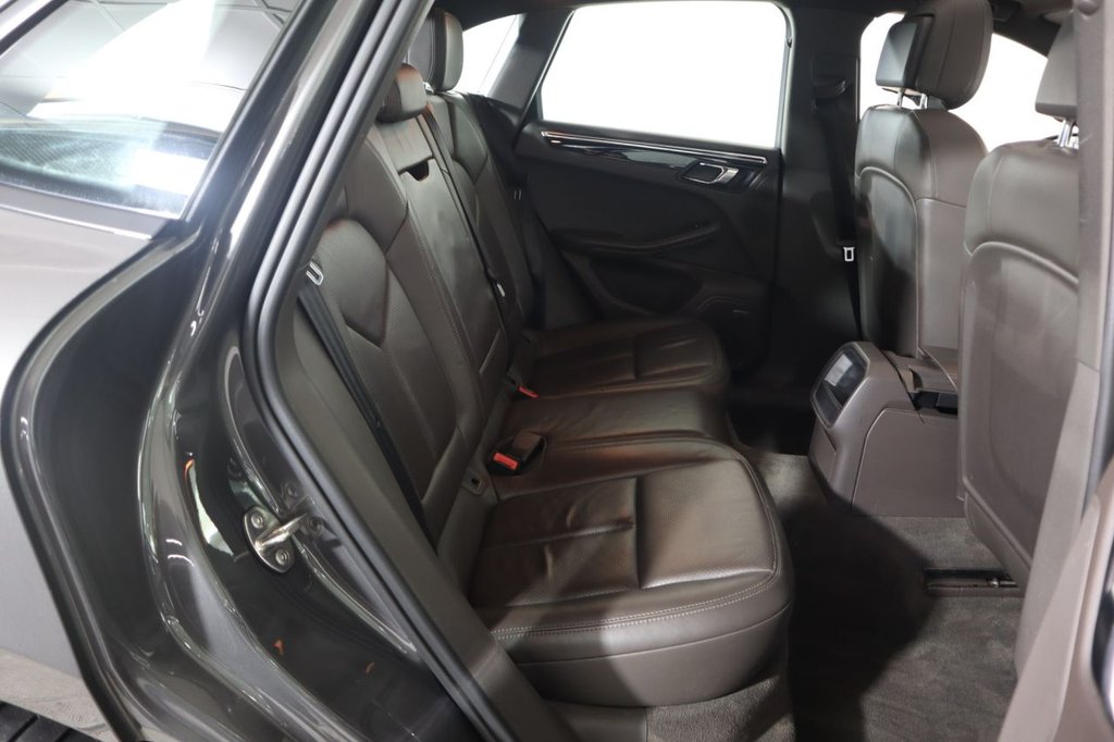 Used Porsche Macan 2015 for sale - 77499415: Photo 15
