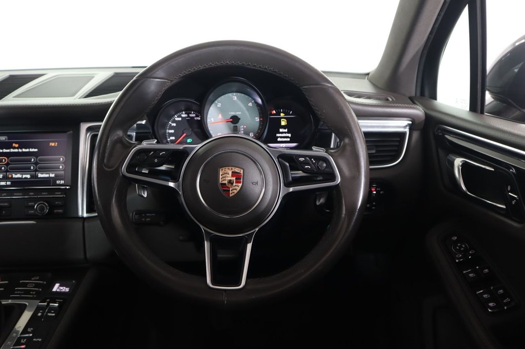 Used Porsche Macan 2015 for sale - 77499415: Photo 19