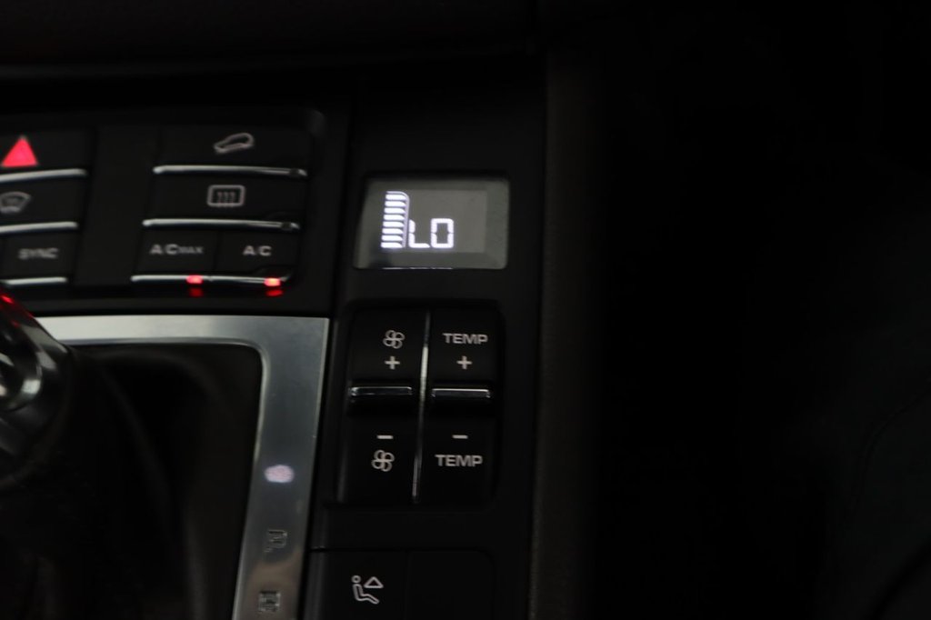 Used Porsche Macan 2015 for sale - 77499415: Photo 29