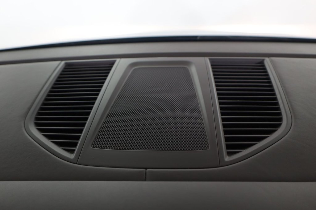 Used Porsche Macan 2015 for sale - 77499415: Photo 42