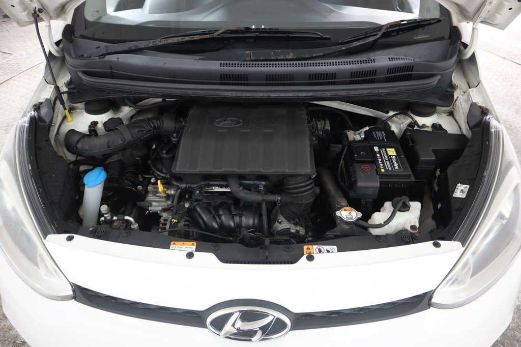 Used Hyundai i10 2014 for sale - 77139908: Photo 10