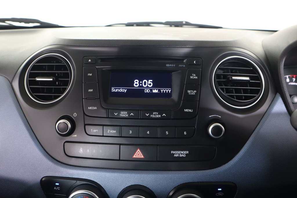 Used Hyundai i10 2014 for sale - 77139908: Photo 26