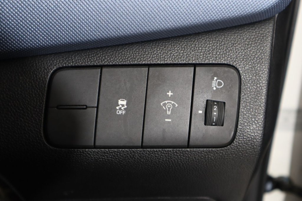 Used Hyundai i10 2014 for sale - 77139908: Photo 32