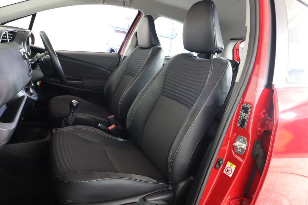 Used Toyota Yaris 2014 for sale - 76033535: Photo 15