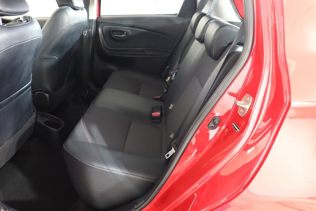 Used Toyota Yaris 2014 for sale - 76033535: Photo 16