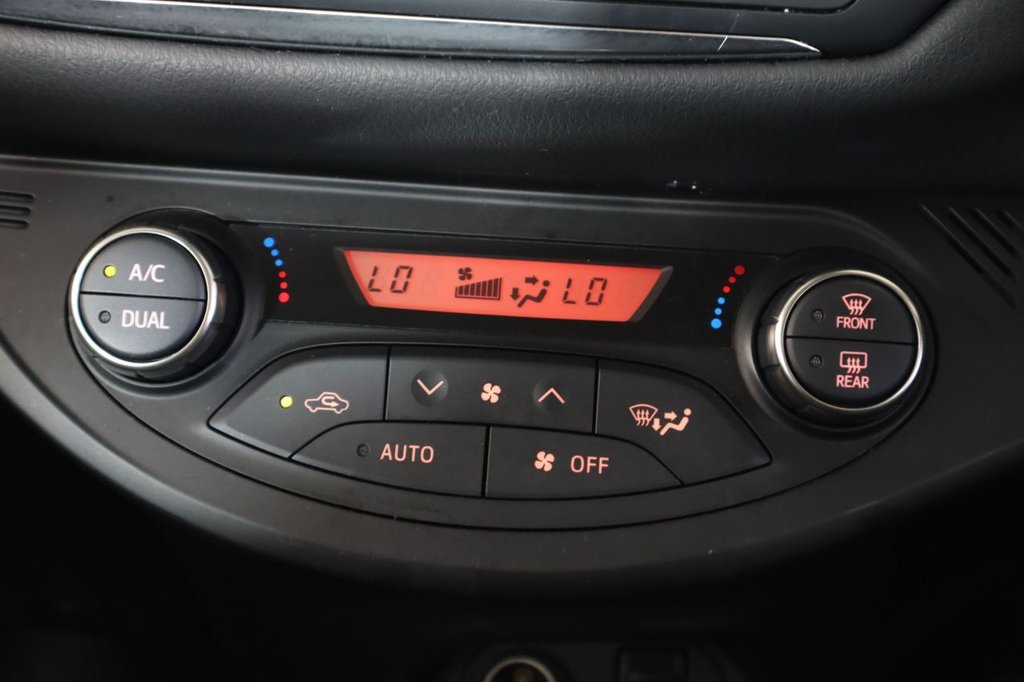 Used Toyota Yaris 2014 for sale - 76033535: Photo 28