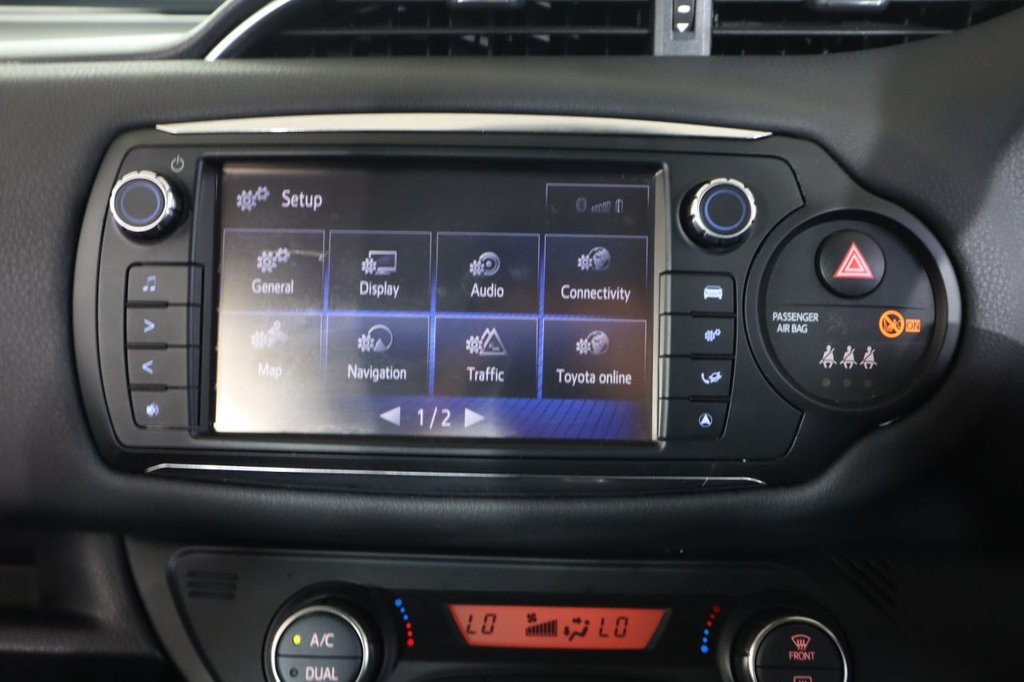 Used Toyota Yaris 2014 for sale - 76033535: Photo 33