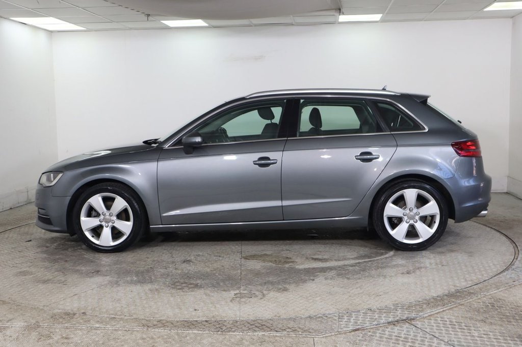 Used Audi A3 2014 for sale - 77936883: Photo 7