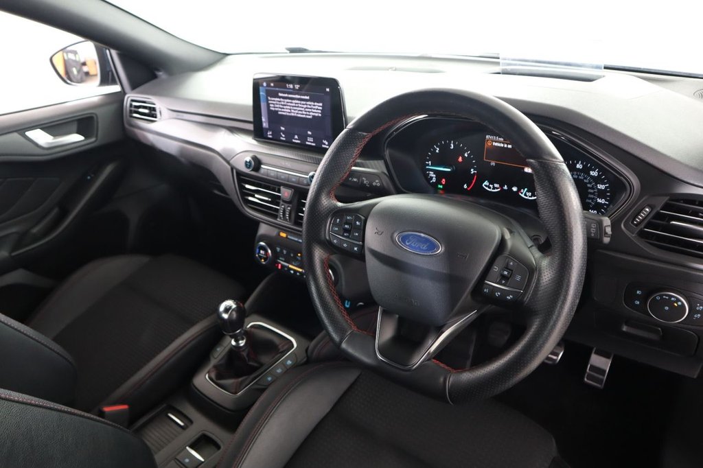 Used Ford Focus 2019 for sale - 76535999: Photo 16