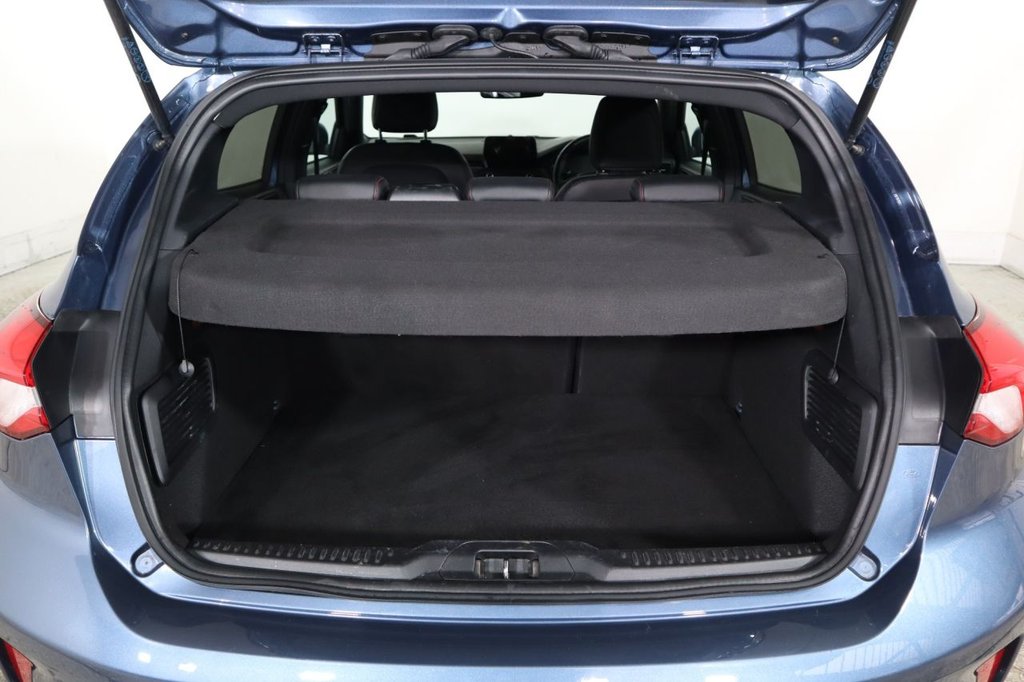 Used Ford Focus 2019 for sale - 76535999: Photo 9