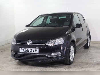 Used Volkswagen Polo 2016 for sale - 79233392: Photo