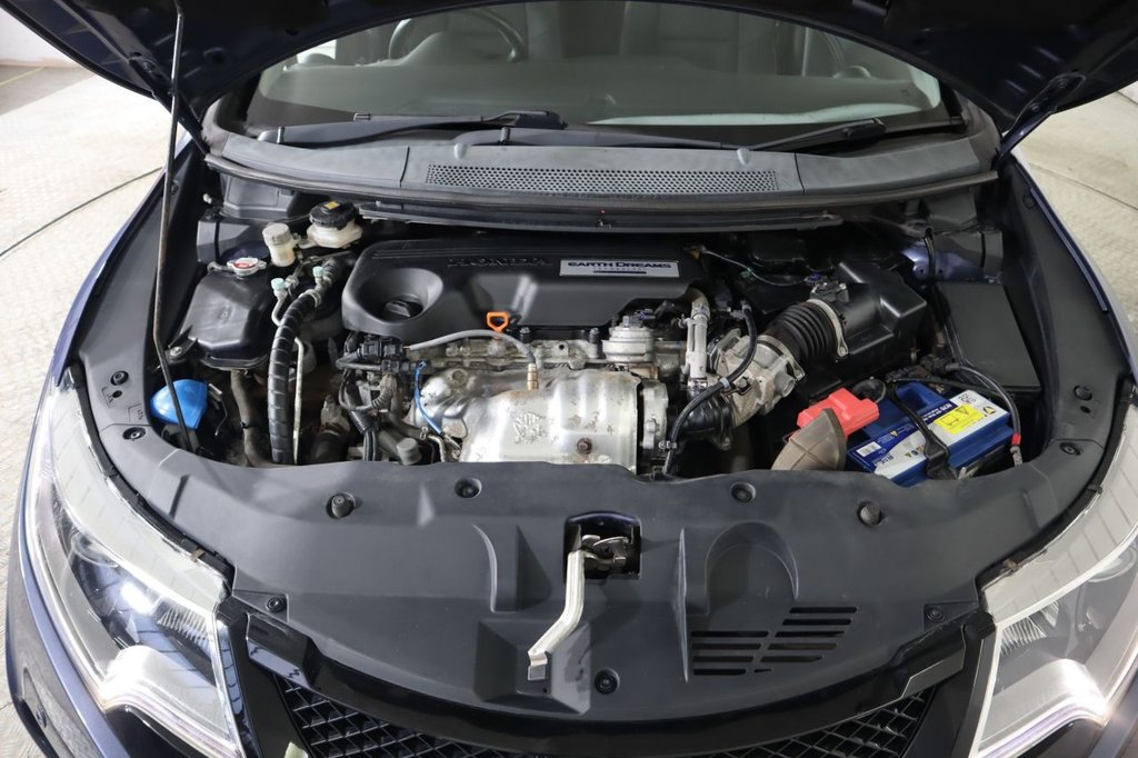 Used Honda Civic 2016 for sale - 76910145: Photo 14